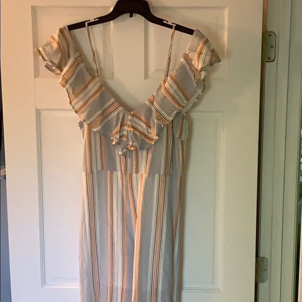 Beautiful Long pant jumpsuit!!